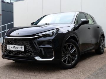 Lexus LBX